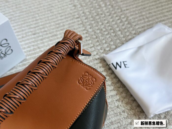 Loewe Puzzle Geometric Bag - Artisanal Handle Craft Edition - Image 3