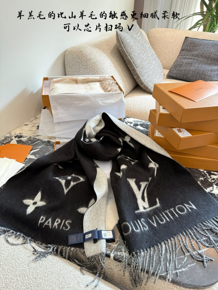 Louis Vuitton Scarf Collection 100% Cashmere Versatile Warmth - Image 3