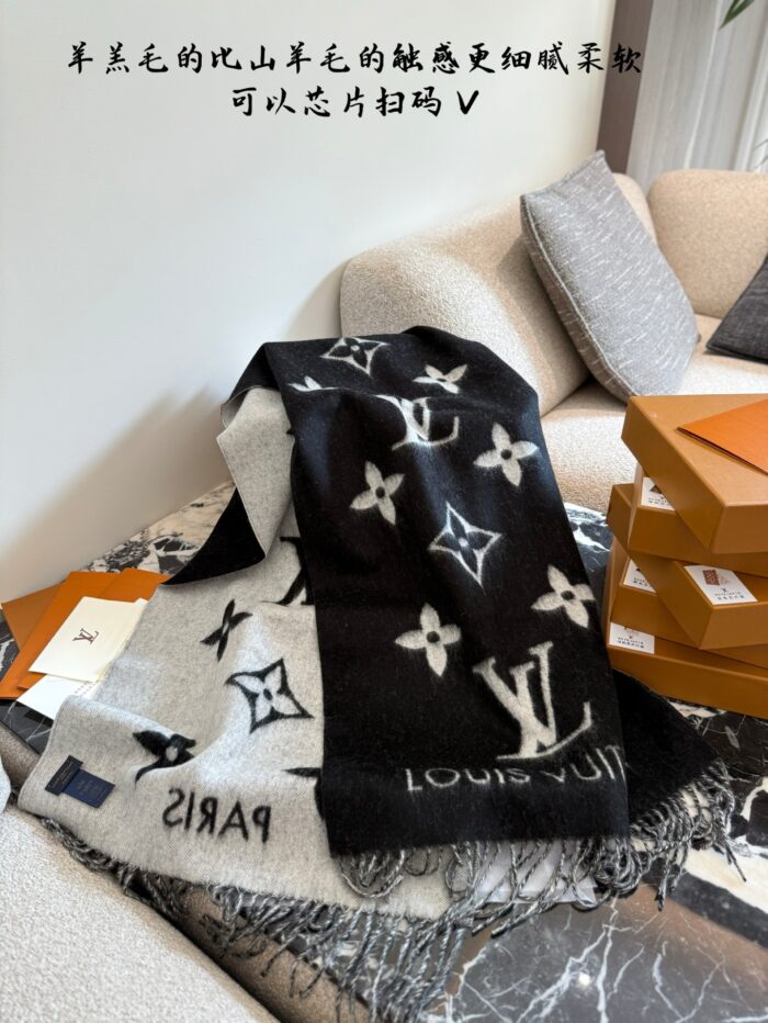 Louis Vuitton Scarf Collection 100% Cashmere Versatile Warmth - Image 8
