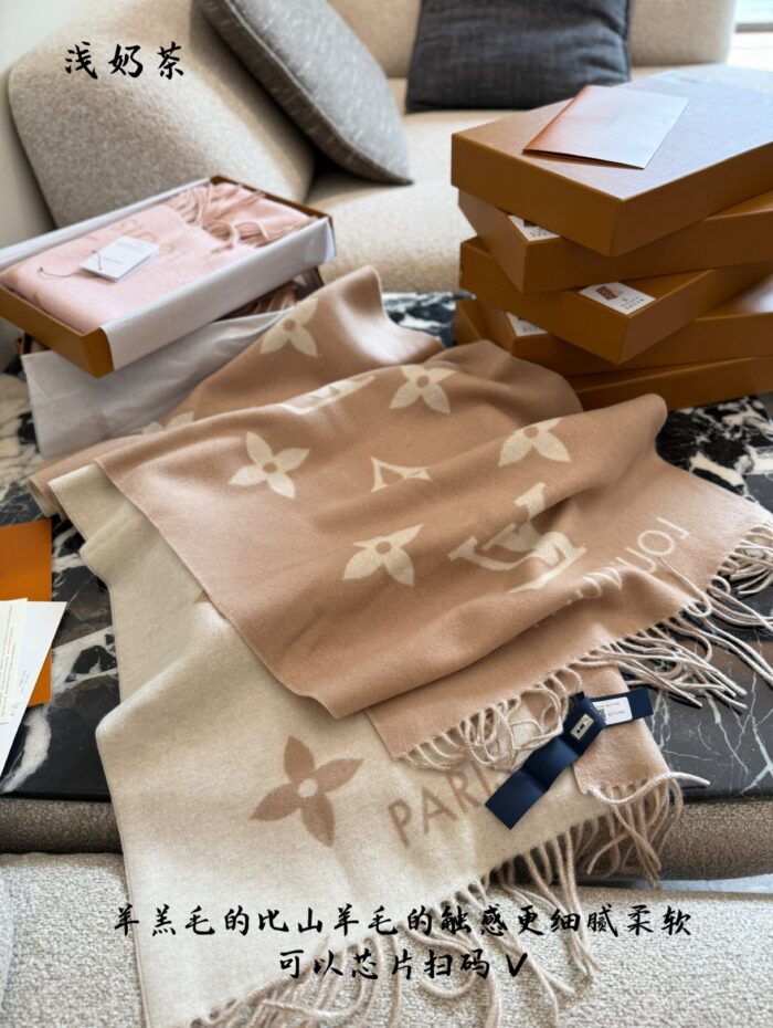 Louis Vuitton Scarf Collection 100% Cashmere Versatile Warmth - Image 11