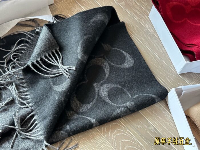 Coach New Cashmere Scarf 100% Cashmere Warm And Comfortable - Image 7