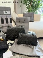 Balenciaga Hourglass Bag Soft Leather Chain Bag Multiple Compartments Practical & Durable Underarm Or Crossbody Carry - Image 2