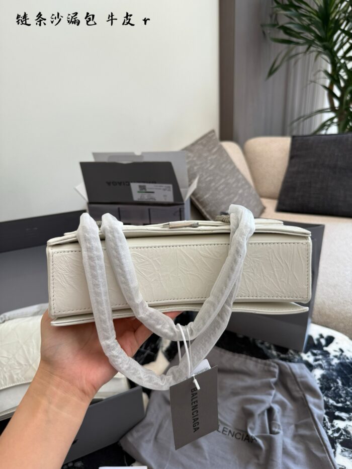 Balenciaga Hourglass Bag Soft Leather Chain Bag Multiple Compartments Durable Underarm Or Crossbody Carry - Image 5