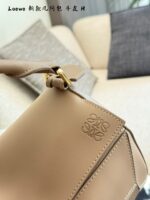 Loewe Puzzle 10Th Anniversary Edition Glossy Calfskin Bag - Image 2