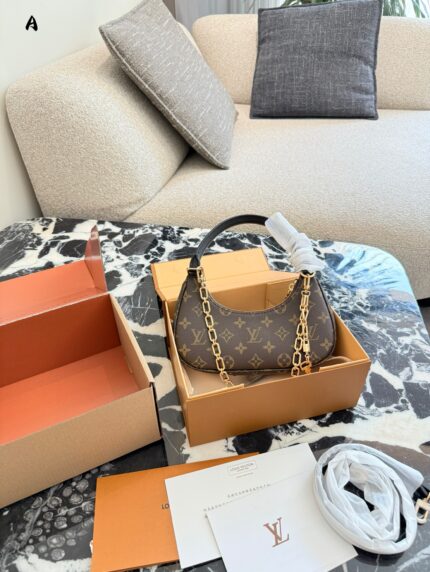 Louis Vuitton Catchy Small Monogram Canvas Leather Trim Detachable Chain Handbag