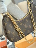 Louis Vuitton Catchy Small Monogram Canvas Leather Trim Detachable Chain Handbag - Image 4