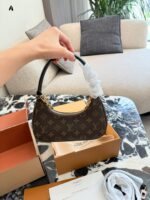Louis Vuitton Catchy Small Monogram Canvas Leather Trim Detachable Chain Handbag - Image 6