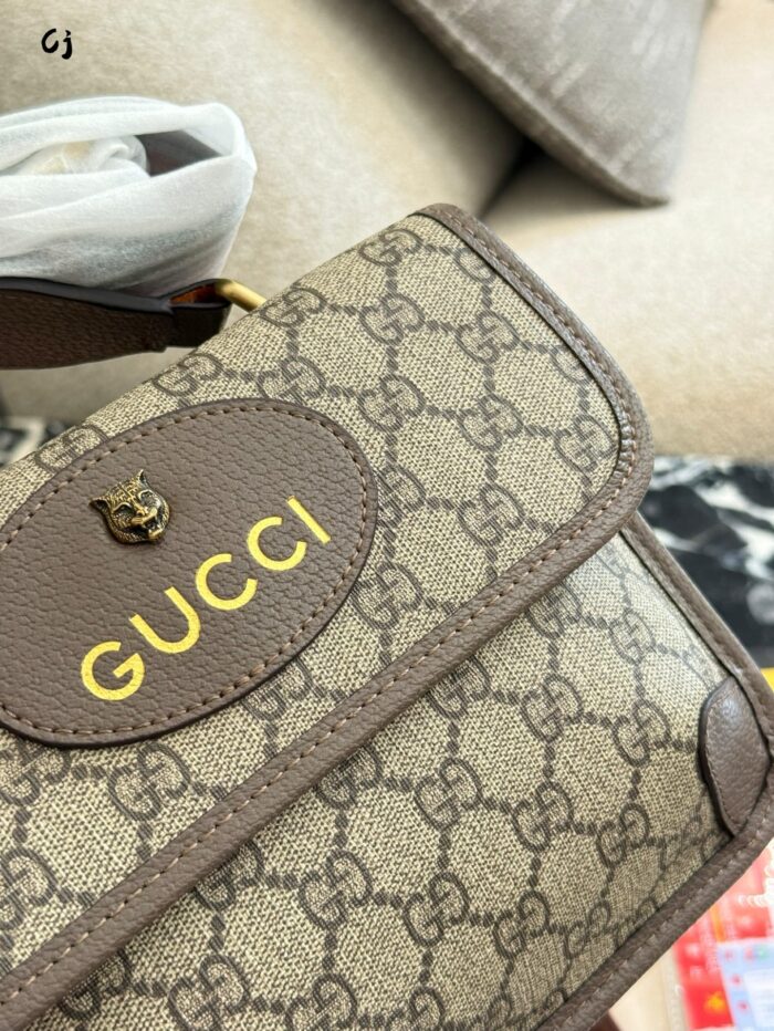 Gucci Tiger Head Reversible Crossbody Bag With Wide Shoulder Strap - Unisex - Durable - Image 6