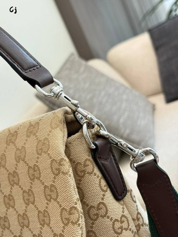 Gucci Neo Original Men'S Bags Spring/Summer 2025 Smooth Canvas Magnetic Flap Closure Generous Capacity - Image 7
