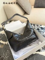 Dior Voyage Collection Handbag Oil-Waxed Leather With Lettering Hardware Adjustable Shoulder Strap Spacious Capacity Sporty Travel Bag - Image 6