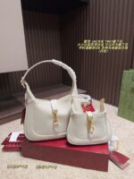 Gucci Jackie 1961 Underarm Bag | Detachable Shoulder Strap | Multiple Carry Options | Versatile Commuter Essential - Image 11