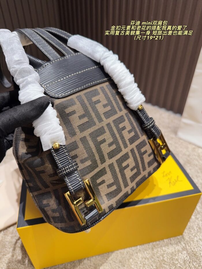 Fendi Vintage Print Gold Buckle Mini Backpack Practical And Retro - Image 8