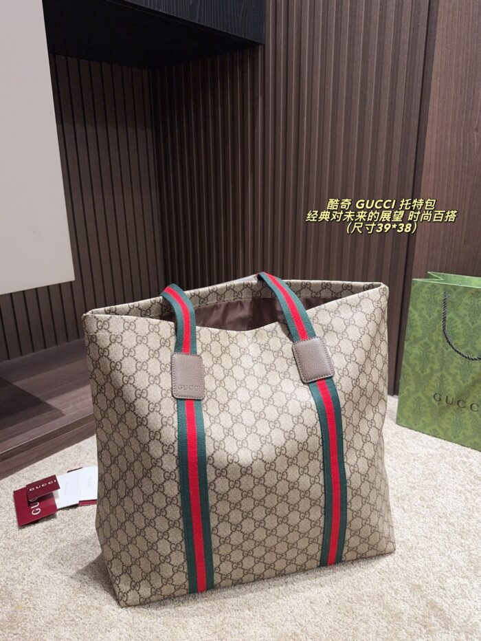 Gucci Tote Bag Timeless, Fashionable, Versatile - Image 4