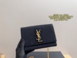 Yves Saint Laurent Kate Envelope Bag Stylish, Elegant And Versatile - Image 3