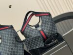 Gucci Shopping Tote Canvas, Large Capacity Ideal For Mums Superbly Roomy - Image 5