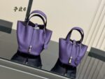 Hermès Shopping Basket Bag Full-Grain Calf Leather With Waxed Thread Superb Texture And Drape - Image 2