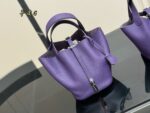 Hermès Shopping Basket Bag Full-Grain Calf Leather With Waxed Thread Superb Texture And Drape - Image 3