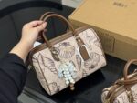 Coach Boston Pillow Bag Luxury Classic Edition Complete With Box - Image 5