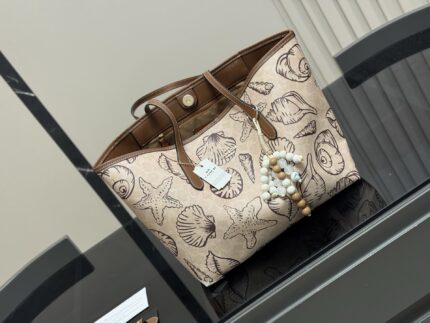 Coach City Tote Bag Classic Logo Print Tote Versatile Bestseller