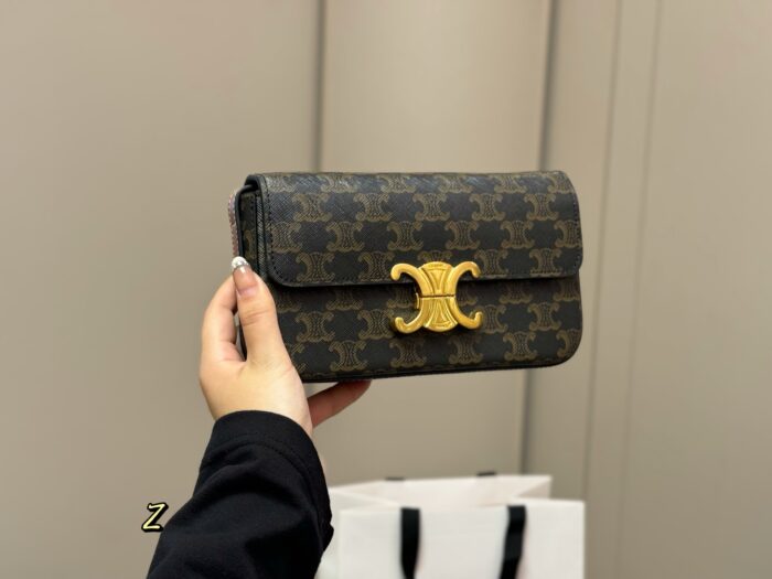 Celine Triomphe Calfskin Triumph Underarm Bag Retro-Chic Sophistication - Image 9