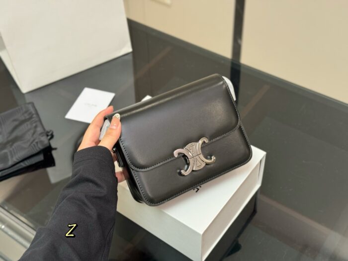 Celine Arc De Triomphe Cowhide Bag (Upgraded Edition With Box) Luxurious And Sophisticated, Suitable For All Seasons. - Image 1
