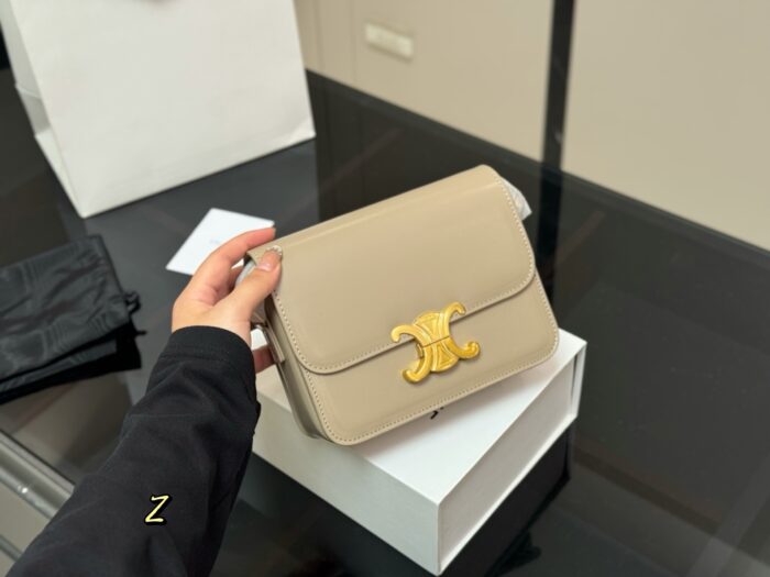 Celine Arc De Triomphe Cowhide Bag (Upgraded Edition With Box) Luxurious And Sophisticated, Suitable For All Seasons. - Image 5