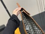 Goyard Backpack Retro And Youthful Generous Capacity For Laptop Unisex - Image 7