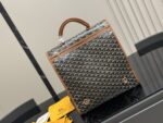 Goyard Backpack Retro And Youthful Generous Capacity For Laptop Unisex - Image 8