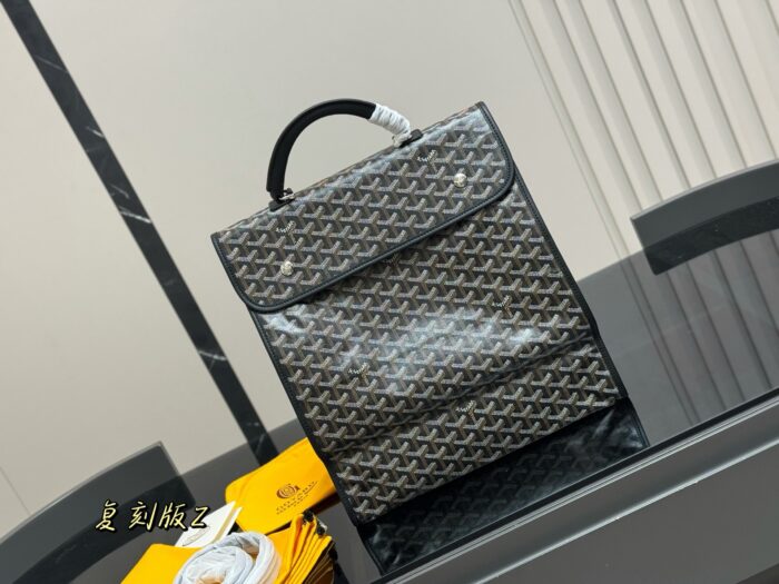 Goyard Backpack Retro And Youthful Generous Capacity For Laptop Unisex - Image 11