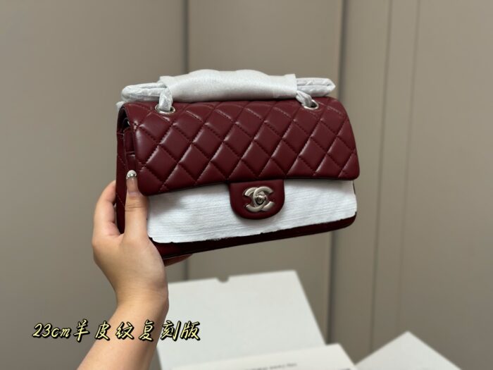 Chanel Cf Caviar Pattern Shoulder Bag Essential For All Seasons - Image 9