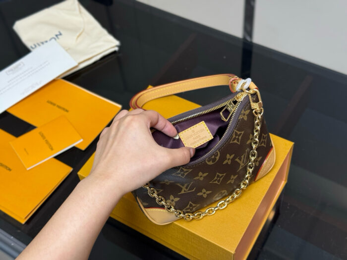 Louis Vuitton Mini Croissant Mini Bag - Image 3
