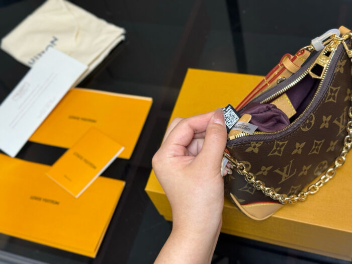 Louis Vuitton Mini Croissant Mini Bag - Image 4