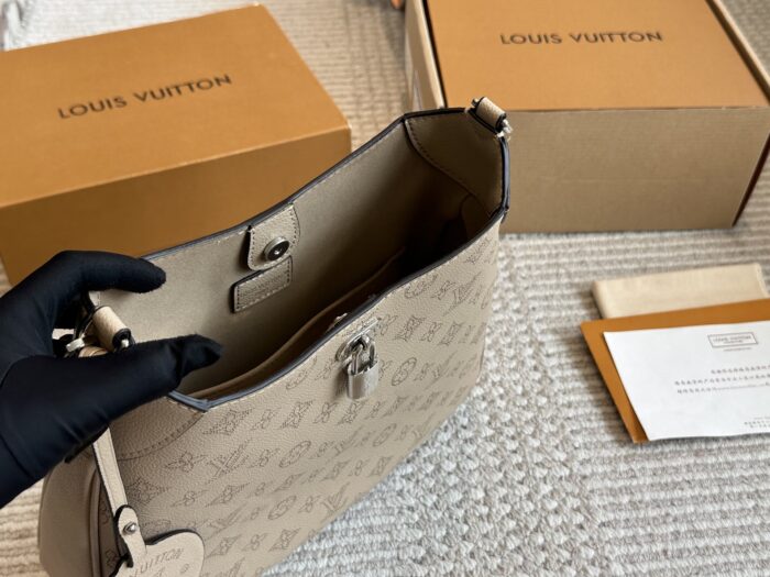 Louis Vuitton Mahina Series Perforated Bucket Bag Soft, Refined, Lightweight And Easy To Maintain - Image 9