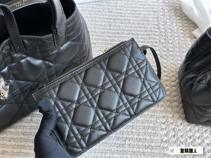 Dior Toujours Shopping Bag - Enhanced Edition Casual, Elegant And Timeless Complete With Box - Image 7