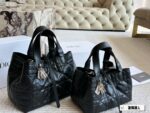 Dior Toujours Shopping Bag - Enhanced Edition Casual, Elegant And Timeless Complete With Box - Image 10