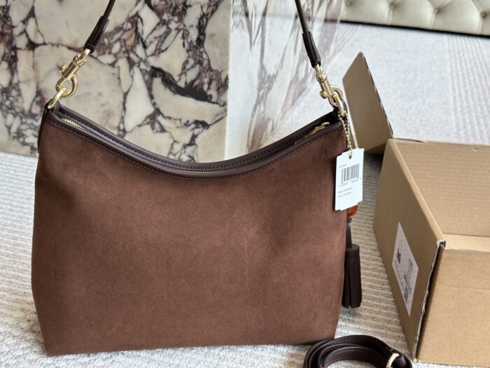Coach Laurel Wander Bag: Dual-Strap Versatility With Zipped Side Pocket - Image 3