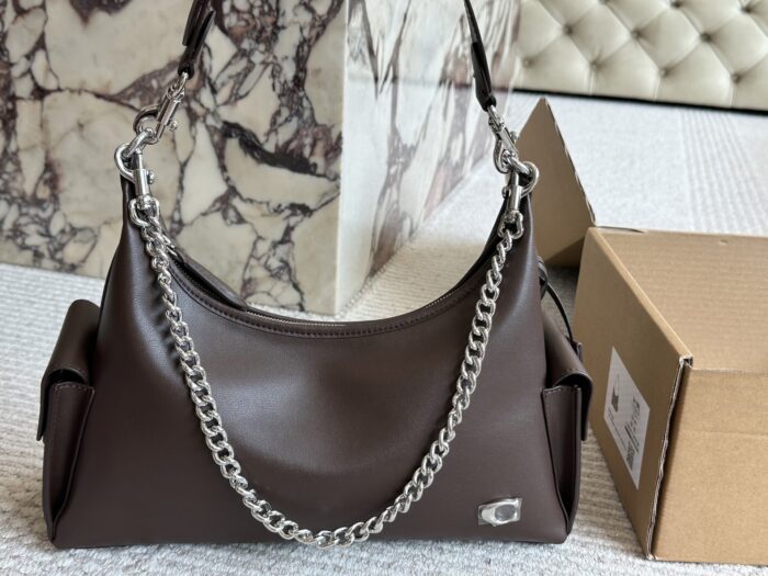 Coach Juliet Series Underarm Bag With Three Shoulder Straps For Single-Shoulder Or Crossbody Wear - Image 10