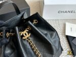 Chanel 25S Small Hobo Caviar Grain Leather Diamond Quilted Chain Bag Durable And Stylish - Image 2