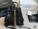 Chanel 25S Small Hobo Caviar Grain Leather Diamond Quilted Chain Bag Durable And Stylish - Image 4