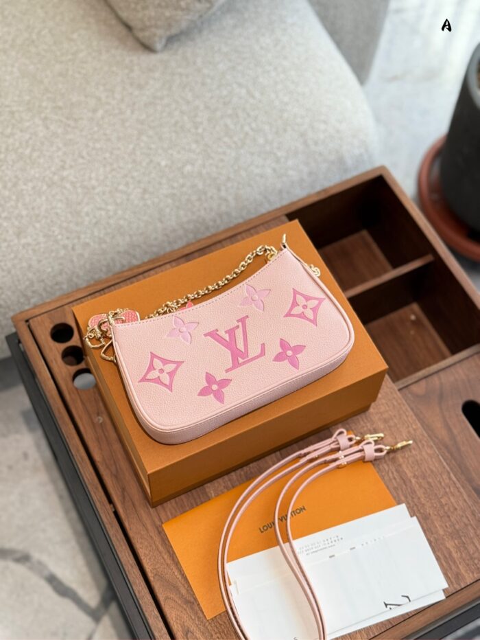 Louis Vuitton Pink Gradient Easy Pouch Chain Bag Girlish Charm Shoulder Bag Accommodates Mobile Phone - Image 2