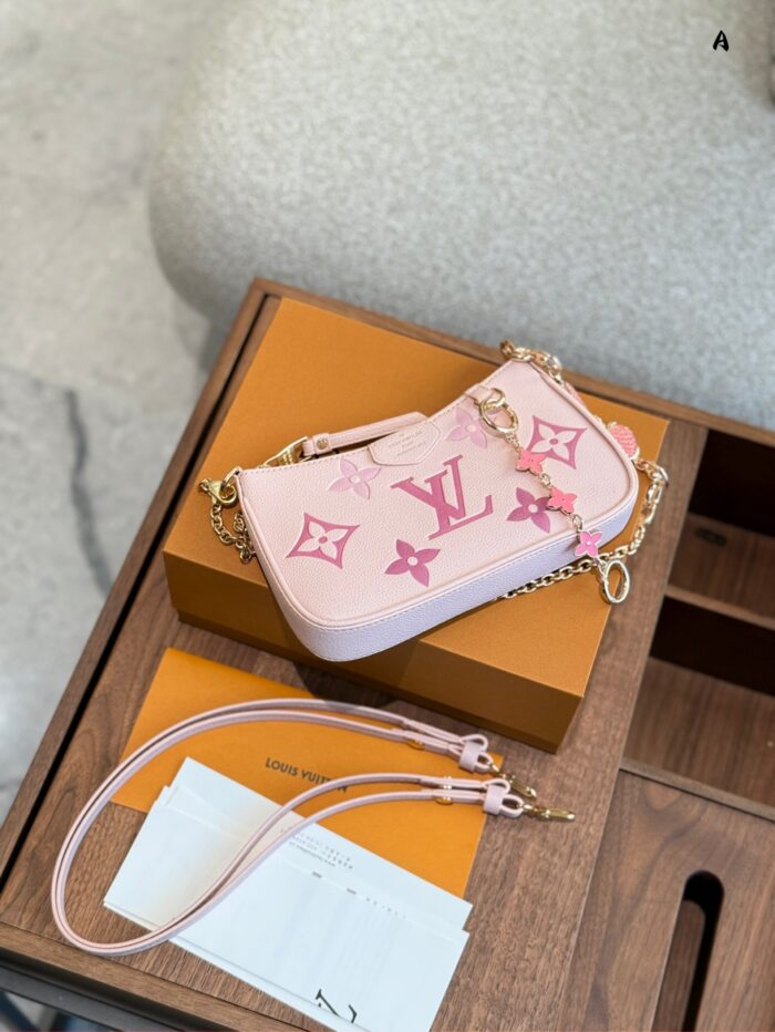 Louis Vuitton Pink Gradient Easy Pouch Chain Bag Girlish Charm Shoulder Bag Accommodates Mobile Phone - Image 8