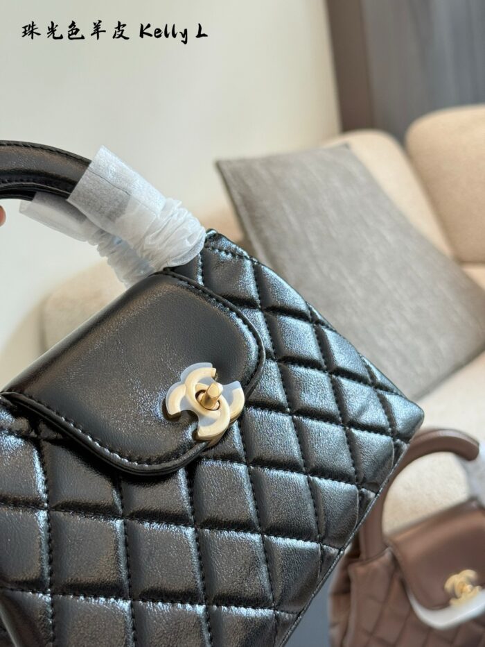 Chanel 23K Series Kelly-Style Black Diamond Quilted Handbag - Exquisite, Elegant, Vintage - Image 2