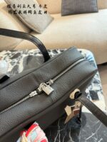 Hermès Victoria Series - Large Capacity Tote Bag In Cowhide And Crocodile Leather Combination. Durable And Practical. - Image 3