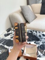 Louis Vuitton Trunk-Shaped Mini Pendant Coin Purse - Image 6