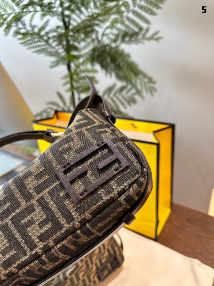 Fendi A Simply Fendi Bag Adjustable Shoulder Strap Underarm/Crossbody Carry Lightweight And Versatile Ample Capacity - Image 6