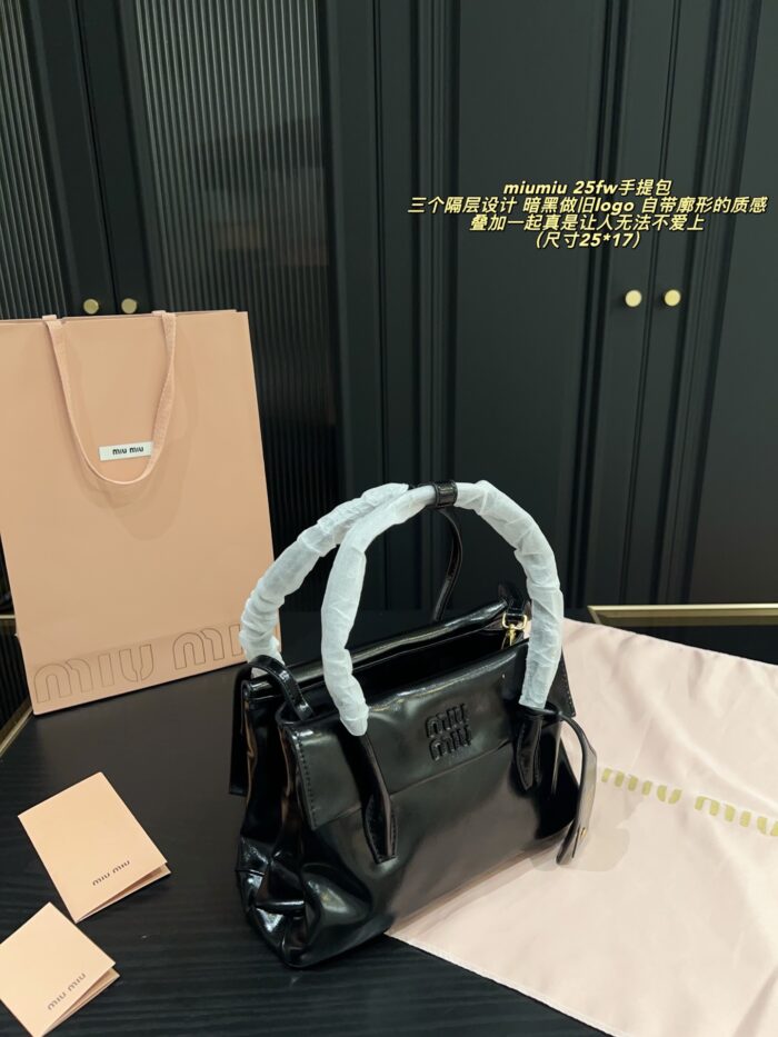Miu Miu See For Yourself Collection 25Fw Handbag Triple Compartment Dark Distressed Logo Structured Silhouette - Image 3
