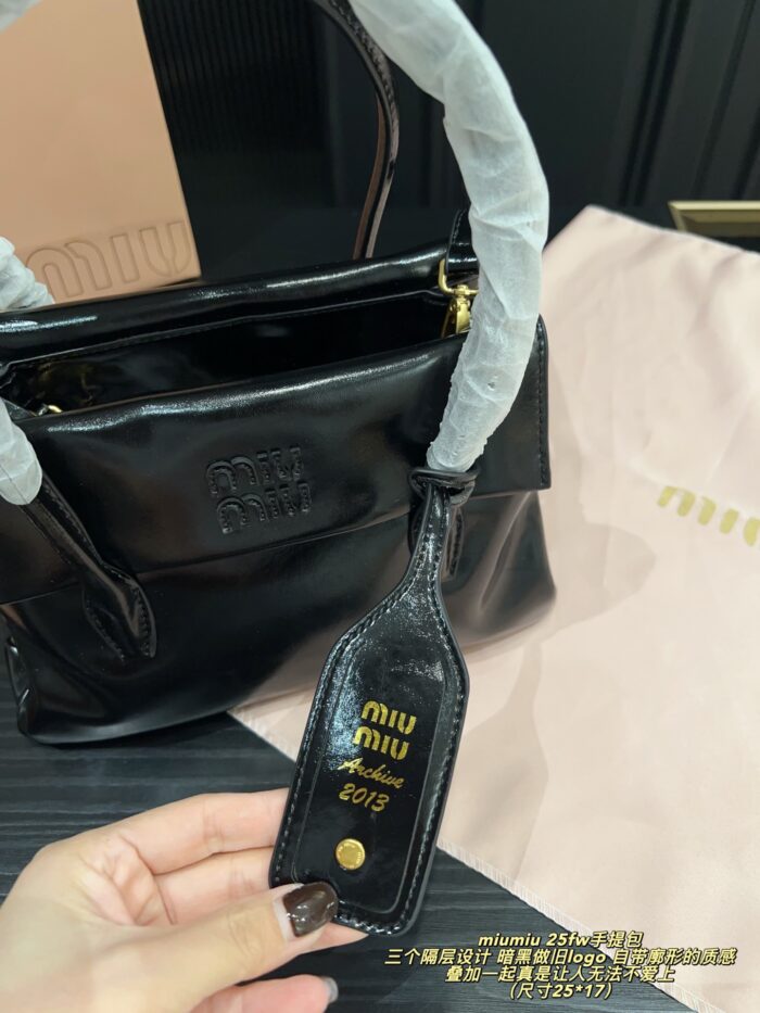 Miu Miu See For Yourself Collection 25Fw Handbag Triple Compartment Dark Distressed Logo Structured Silhouette - Image 8
