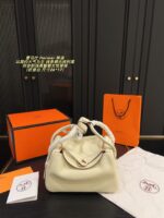 Hermès Lindy: Minimalist, Sophisticated, And Sharp-Lined Handbag For The High-Caliber Professional Woman. - Image 10