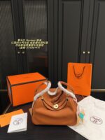 Hermès Lindy: Minimalist, Sophisticated, And Sharp-Lined Handbag For The High-Caliber Professional Woman. - Image 19