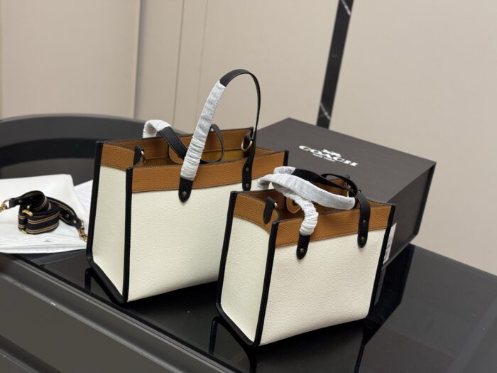 Coach Field Tote Bag Luxurious Texture, Generous Capacity, Durable, Effortlessly Relaxed - Image 8